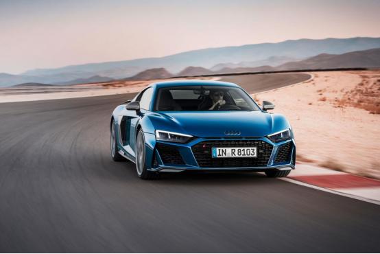 R8 V10，速度与力量的巅峰融合