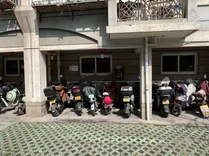 电瓶车快速充电桩，革新充电方式，开启未来出行新时代