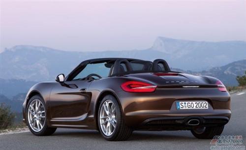 保时捷Boxster 2013，速度与激情的驾驶之选