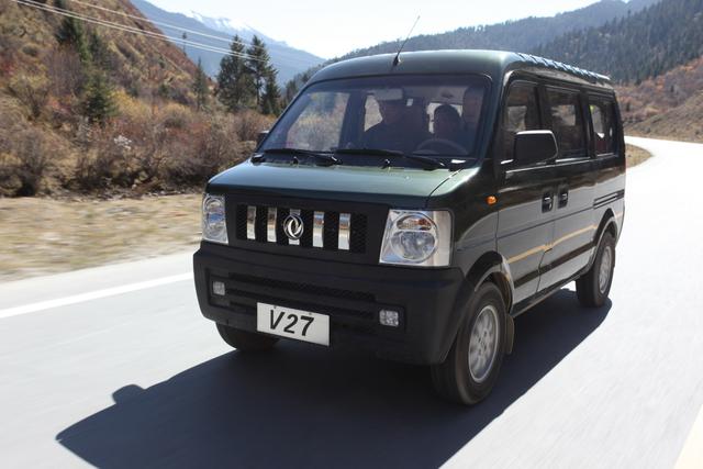 东风小康V27四驱轻型商用车，卓越性能之选